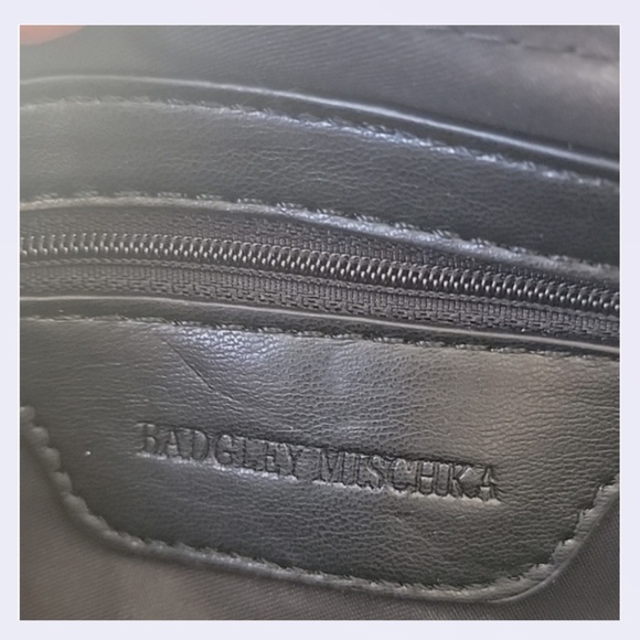 BADGLEY MISCHKA Small Quilted Crossbody Bag, NWT - Picture 4 of 4